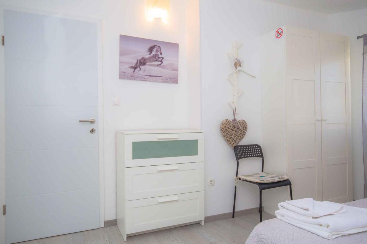 Apartments In Rogoznica 36019 Rogoznica (Sibenik-Knin) Exterior foto
